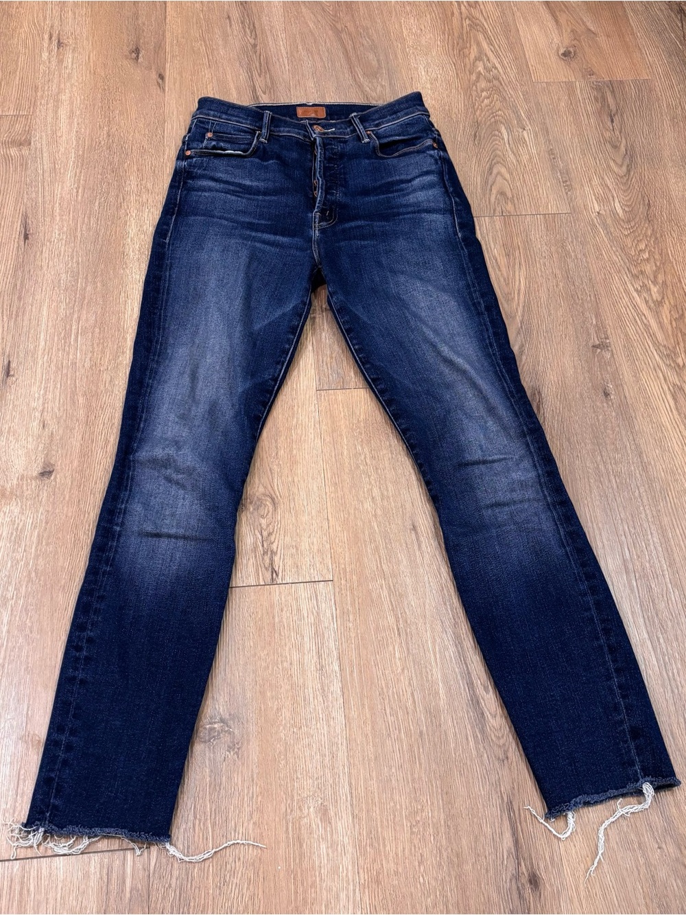 Mother Women’s The Stunner Ankle Fray Change is in the Air Jeans Raw Hem 26x27